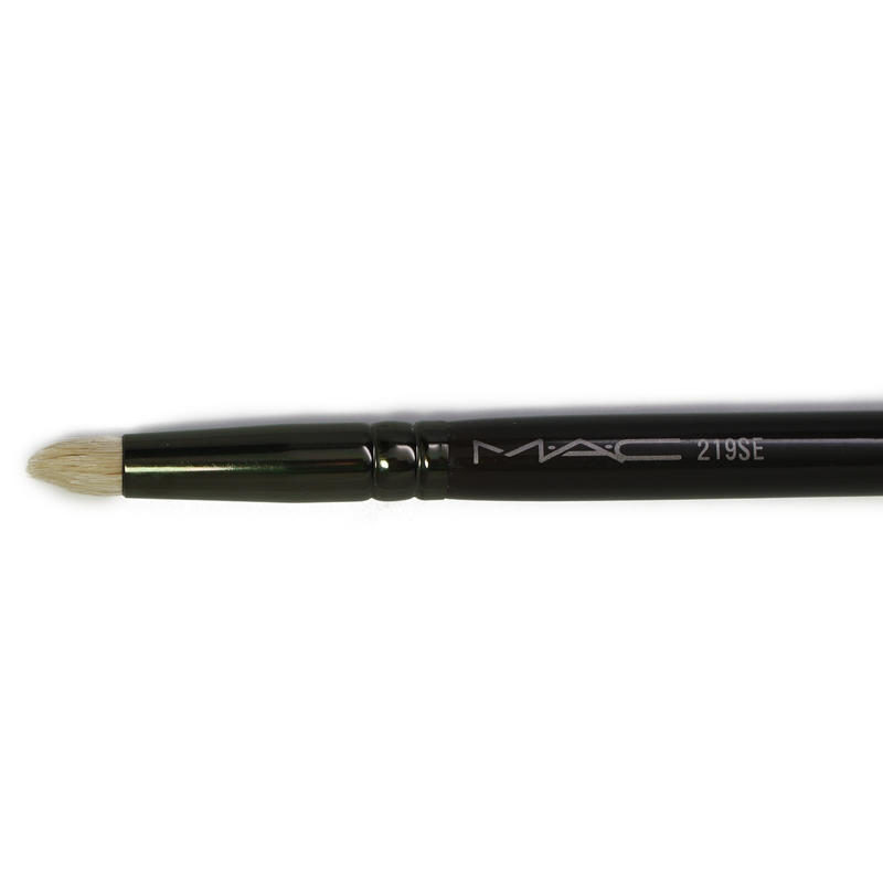 MAC Travel Eye Brush 219SE Black #1