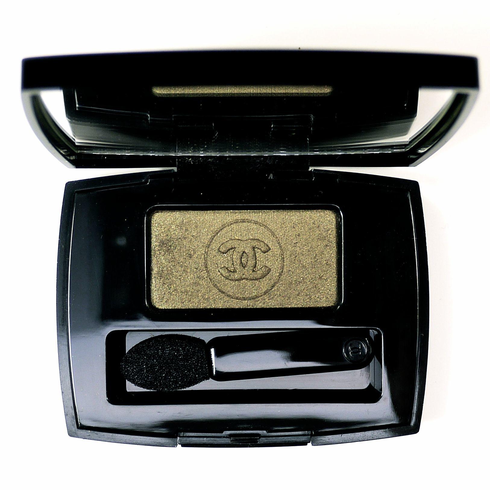 Chanel Eyeshadow Vert Khaki 88 #0