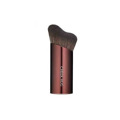 Charlotte Tilbury Cheek Hug Brush