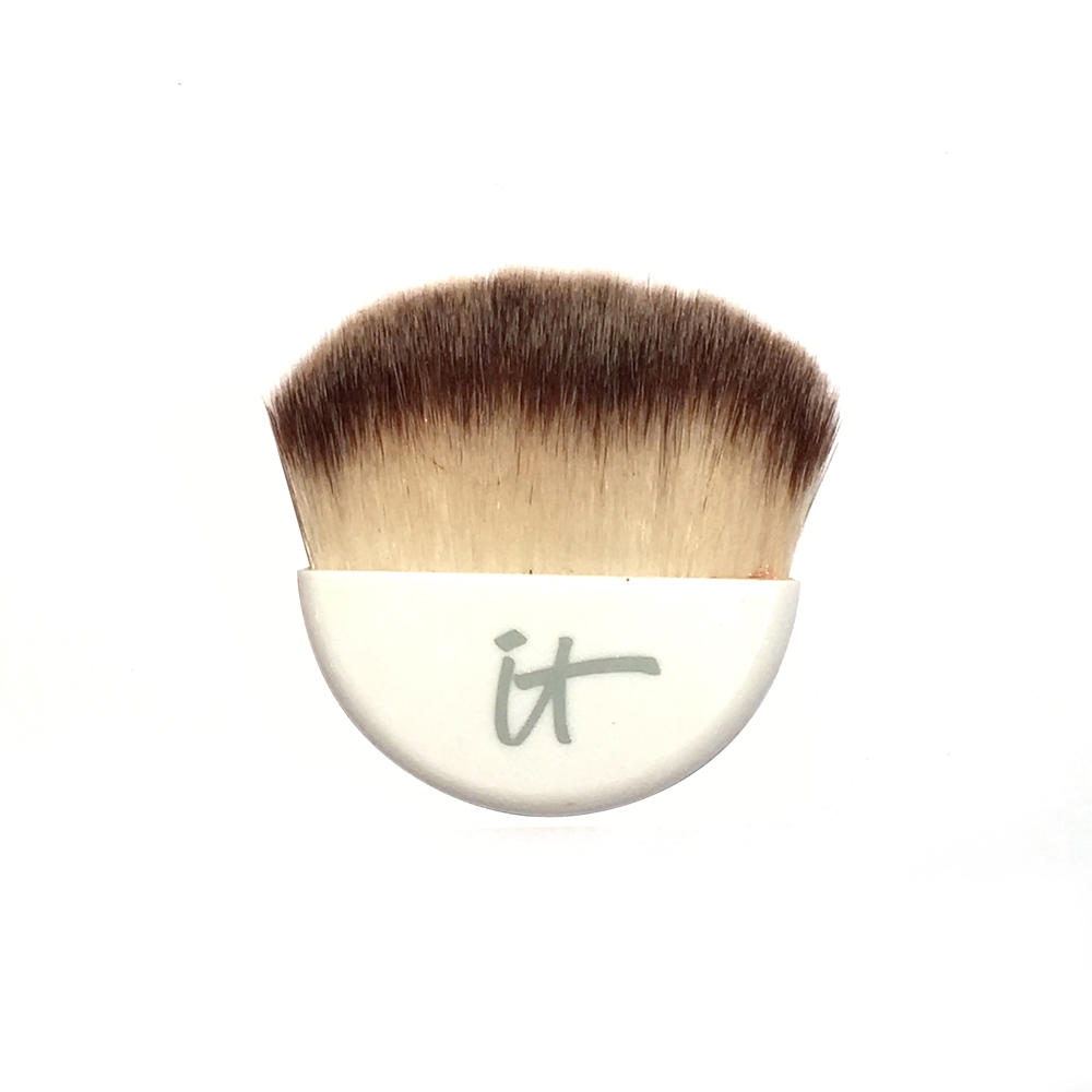 It Cosmetics Mini Face Brush