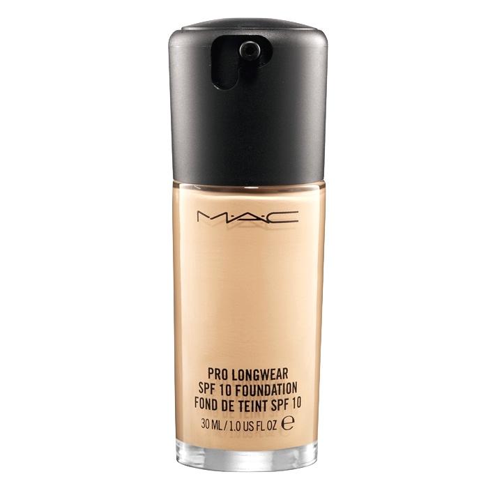 MAC Pro Longwear Foundation NC25