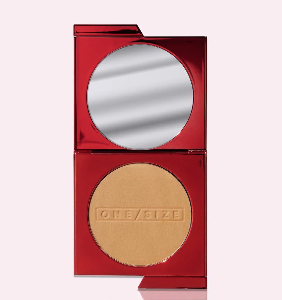 ONE/SIZE Foundation Turn Up The Base Versatile Powder Turn Up The Base Medium 5 (G)