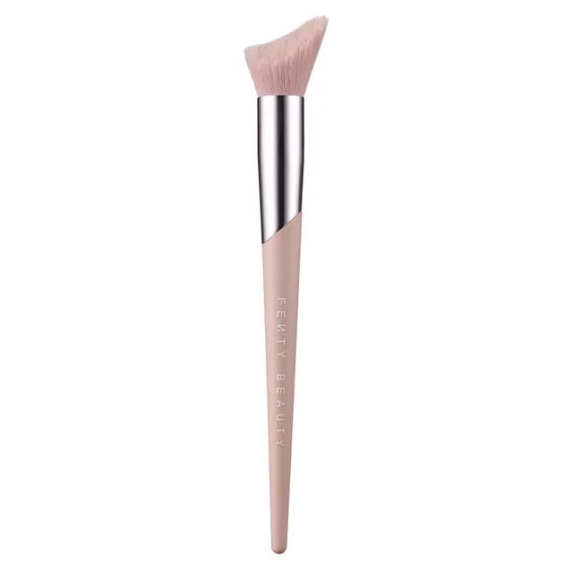 Fenty Beauty Highlight Brush 120