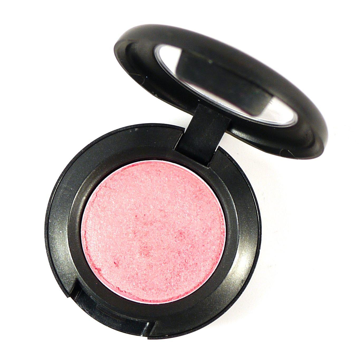 MAC Eyeshadow Living Pink #1