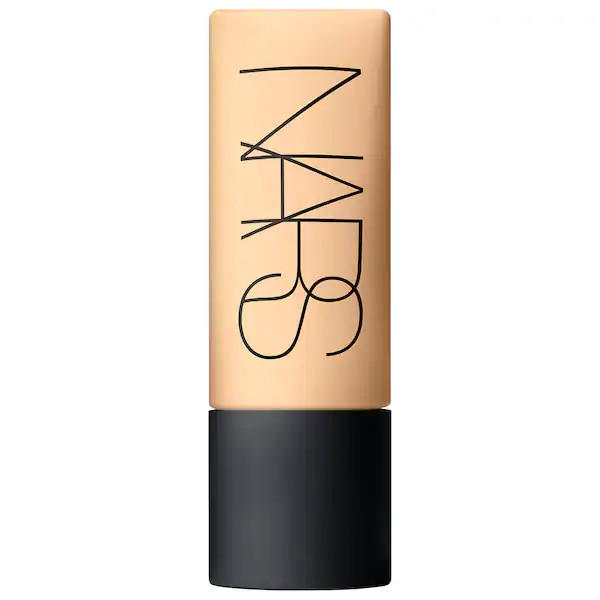 NARS Soft Matte Complete Foundation Deauville Light 4
