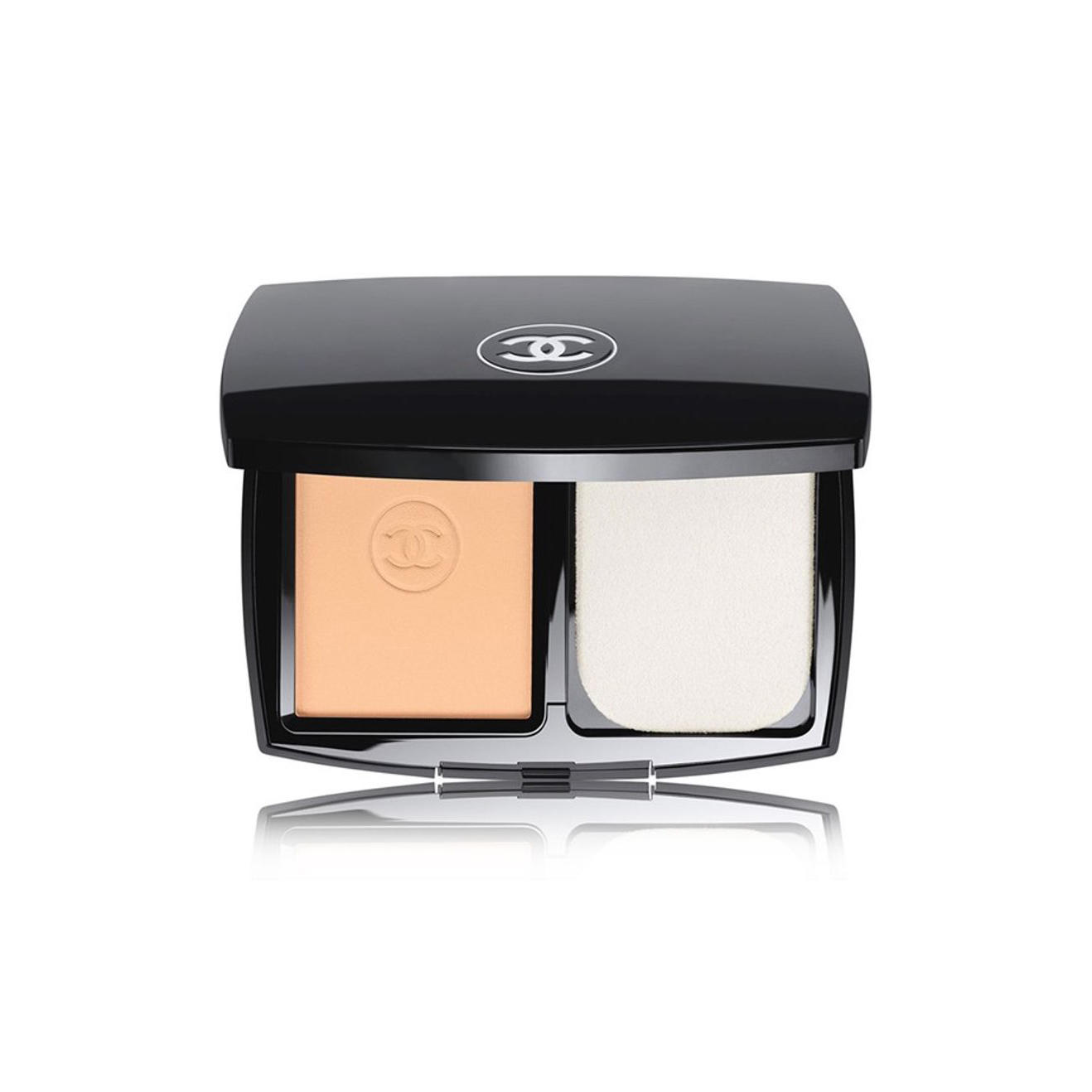 Chanel Le Teint Ultra Tenue Compact Foundation Beige Rose 22