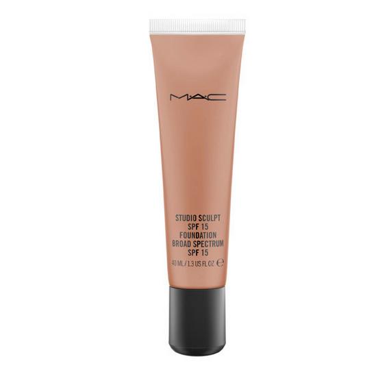 MAC Studio Sculpt Foundation NW45