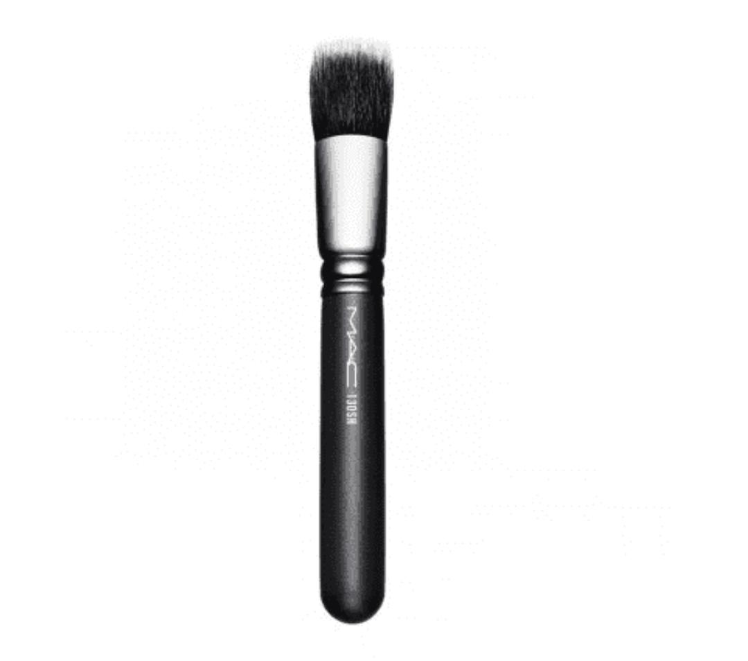 MAC Synthetic Short Duo Fibre Brush 130SH