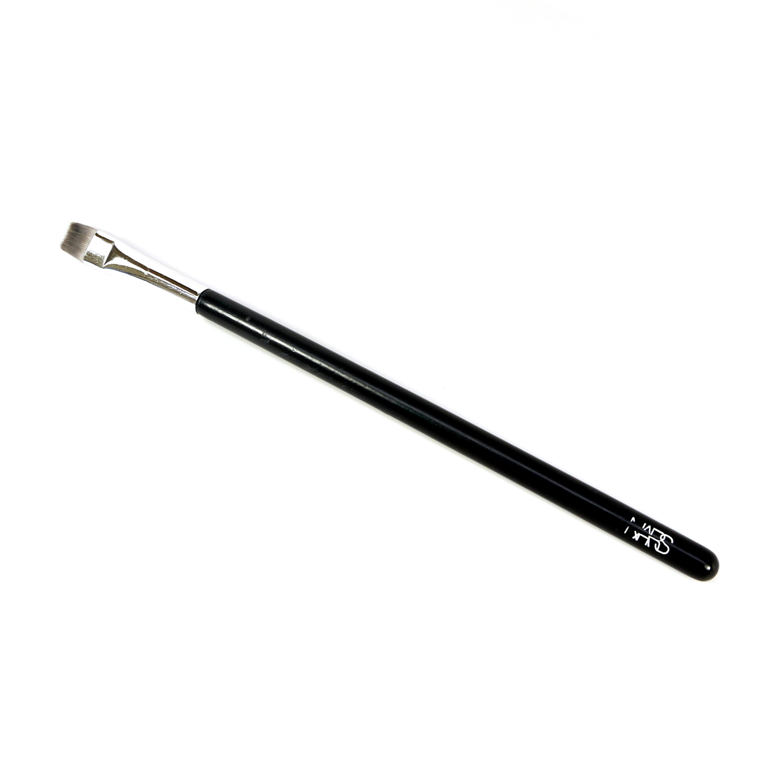 NARS Flat Chisel Eye Brush 2 #3