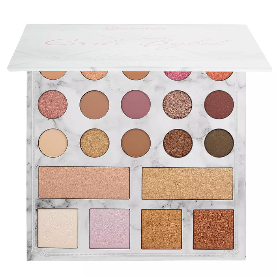2nd Chance BH Cosmetics 21 Color Eyeshadow & Highlighter Palette Carli Bybel Deluxe Edition
