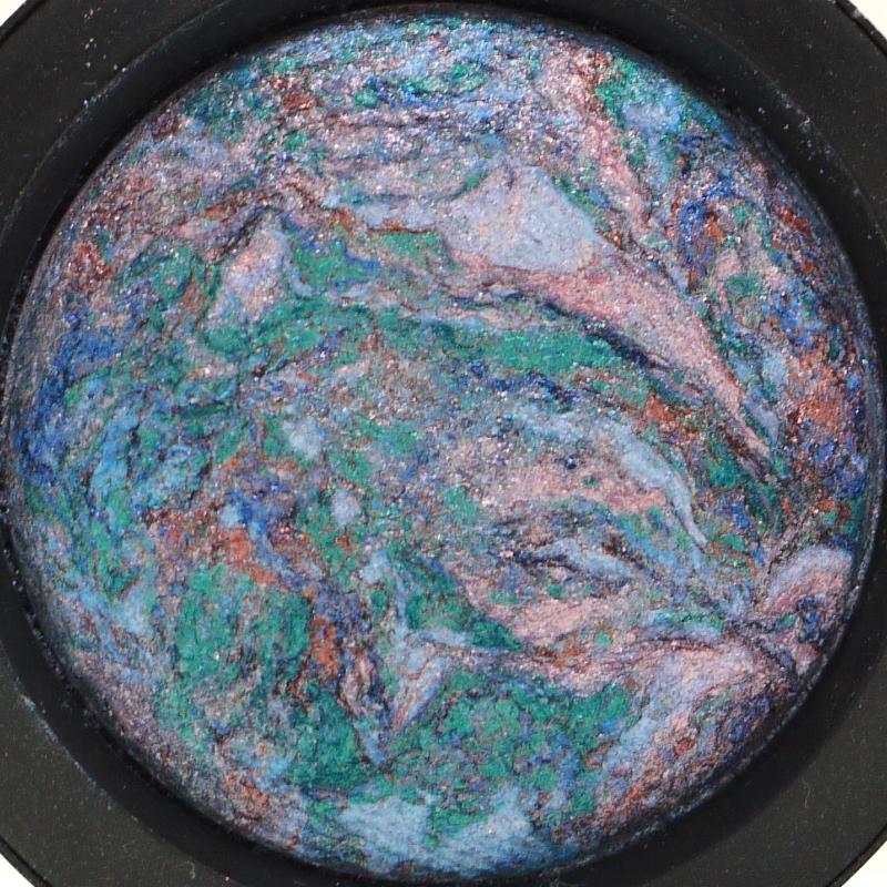 MAC Mineralize Eyeshadow Hint of Sapphire Semi-Precious Collection #2