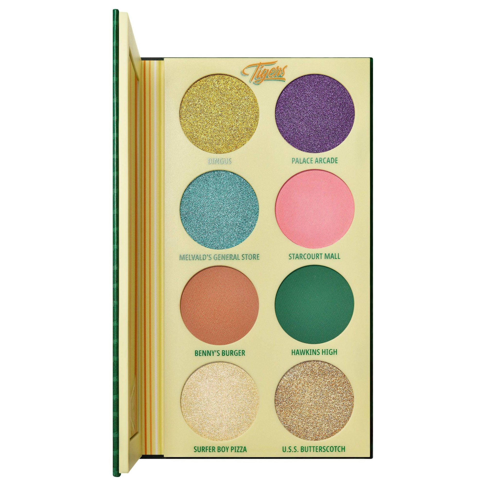 MAC x Stranger Things Eyeshadow Palette Hawkins Class Of 1986 #0