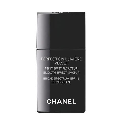 Chanel Perfection Lumiere Velvet Smooth-Effect Makeup Beige 30