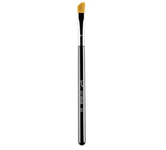 Sigma Cut Crease Eye Brush E62