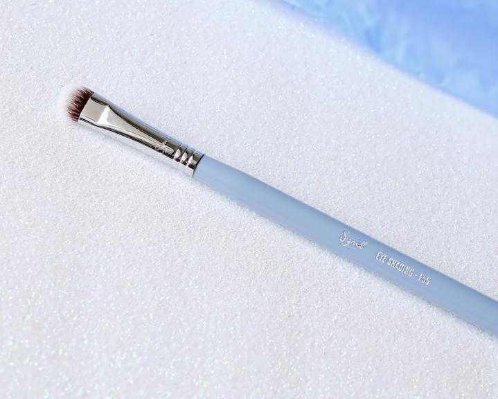 Sigma Eye Shading Brush E55 Mr Bunny Vegan Collection