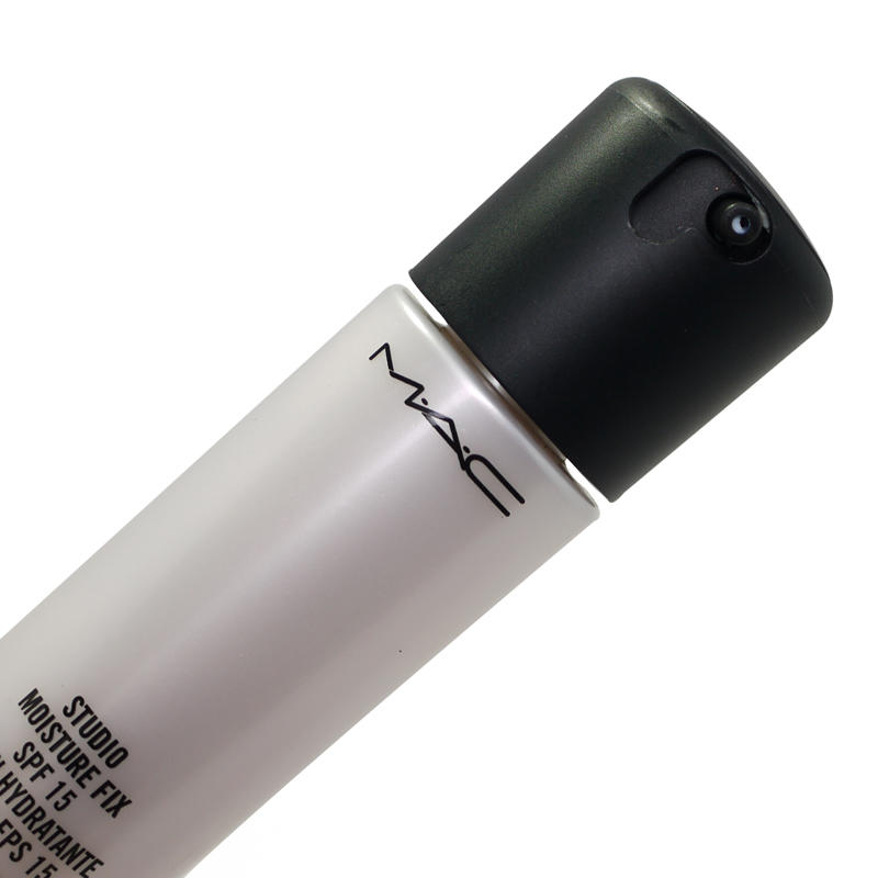 MAC Studio Moisture Fix SPF 15 #1
