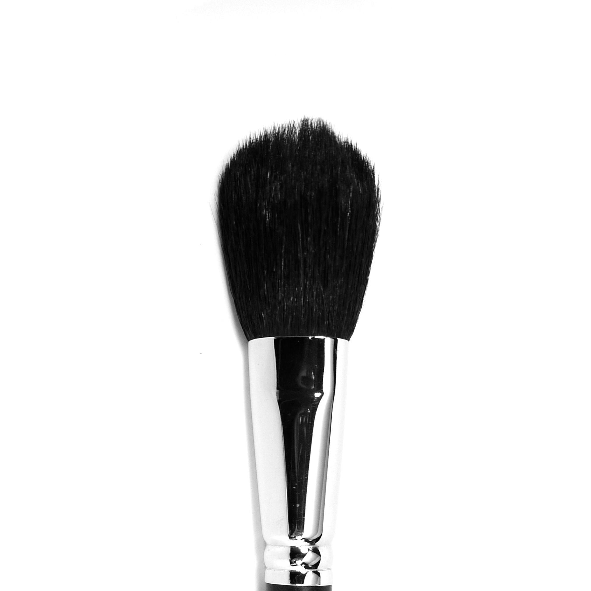 MAC Face Brush 150, 150S #1