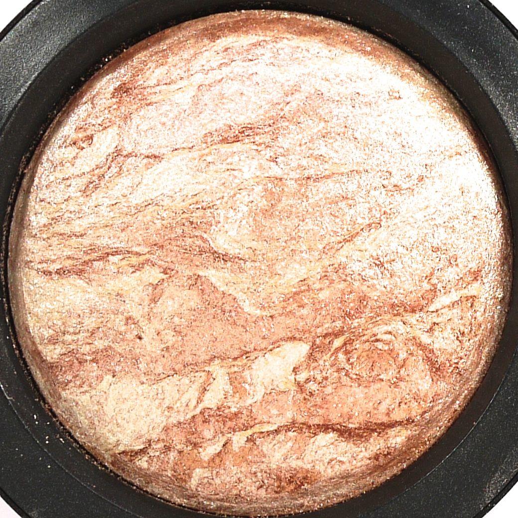 MAC Mineralize Eyeshadow Summer Haze #1