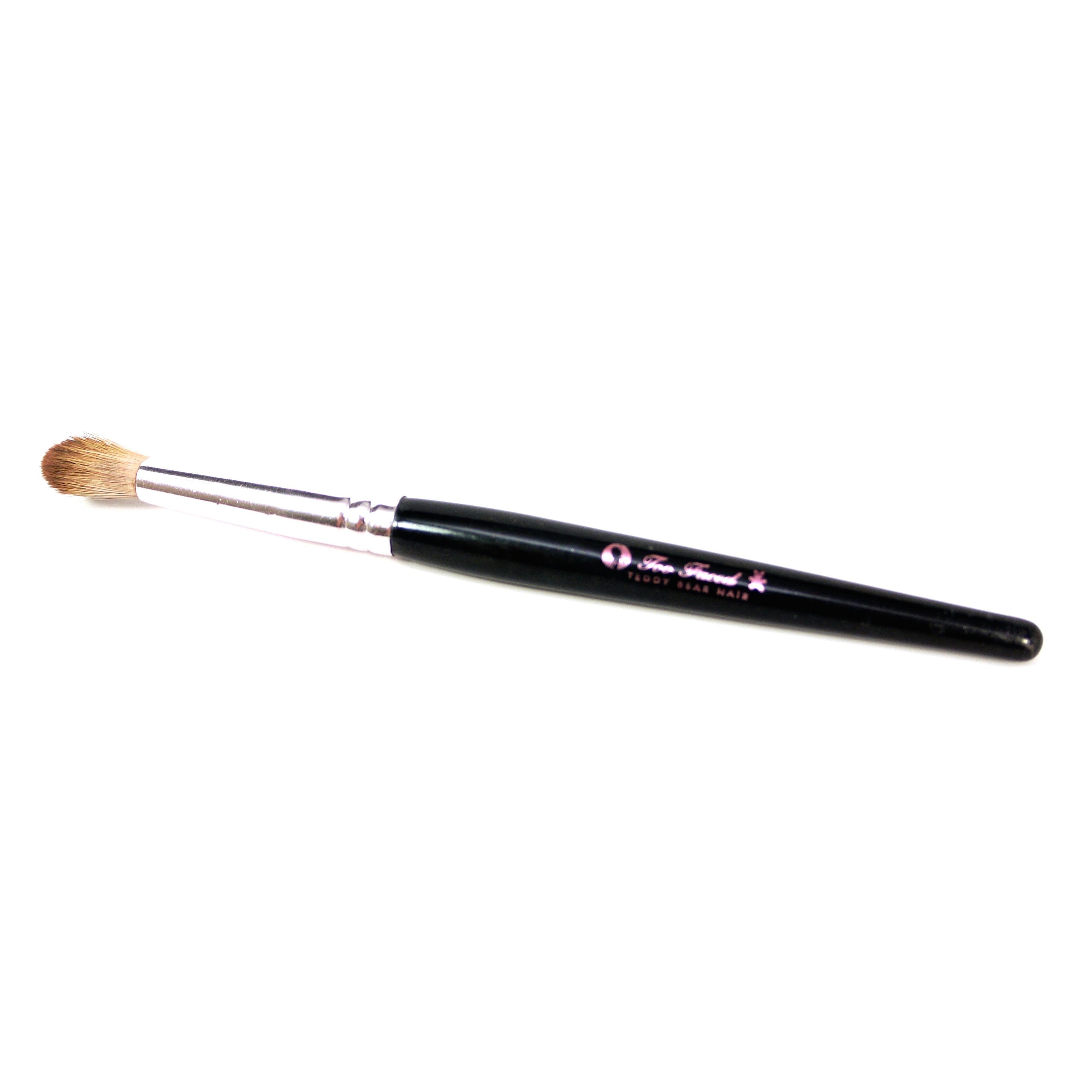 Too Faced Eye Brush Teddy Bear Hair Medium Fluffy Round #2
