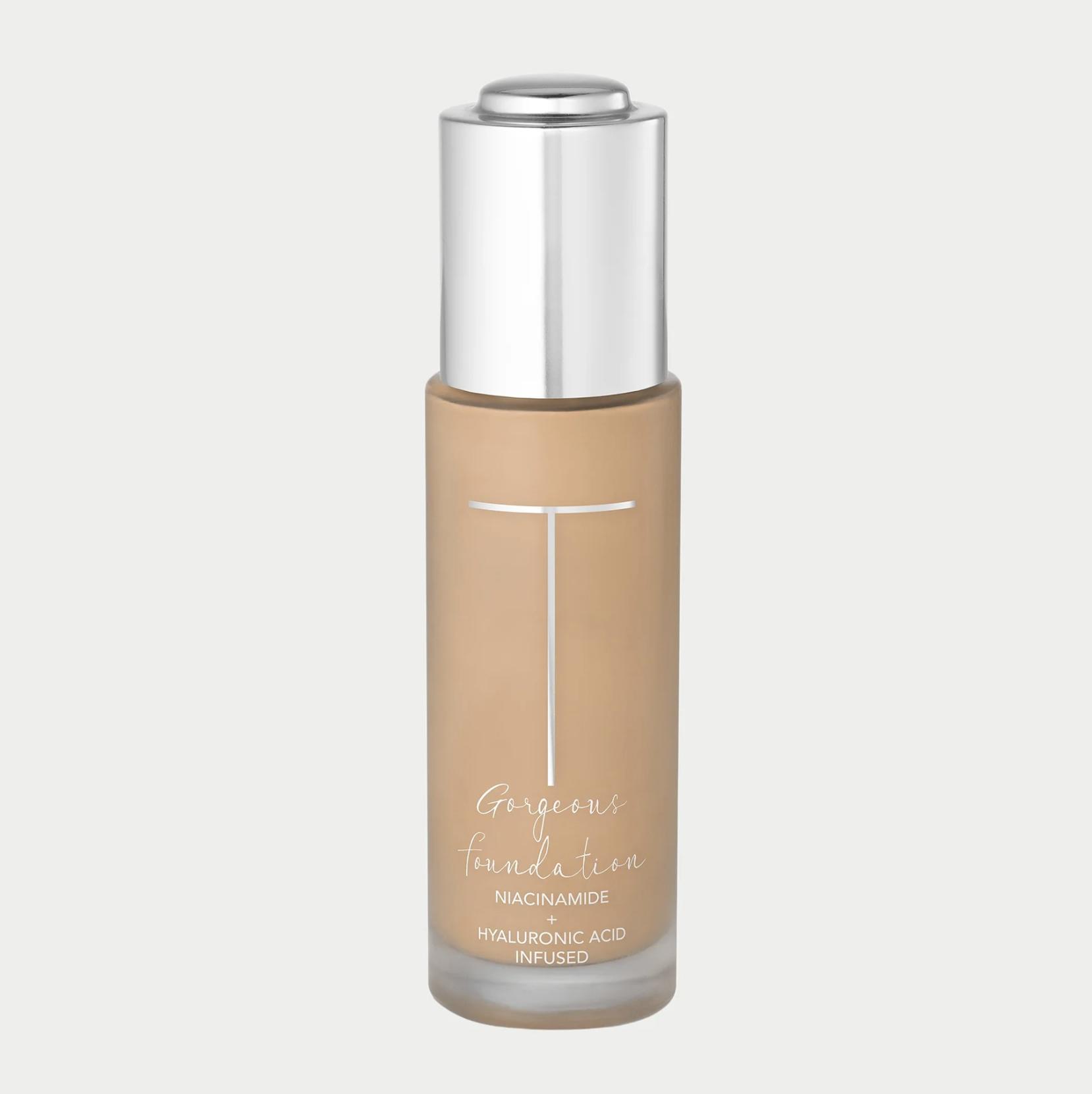 Trish McEvoy Gorgeous Foundation 5LYG #0