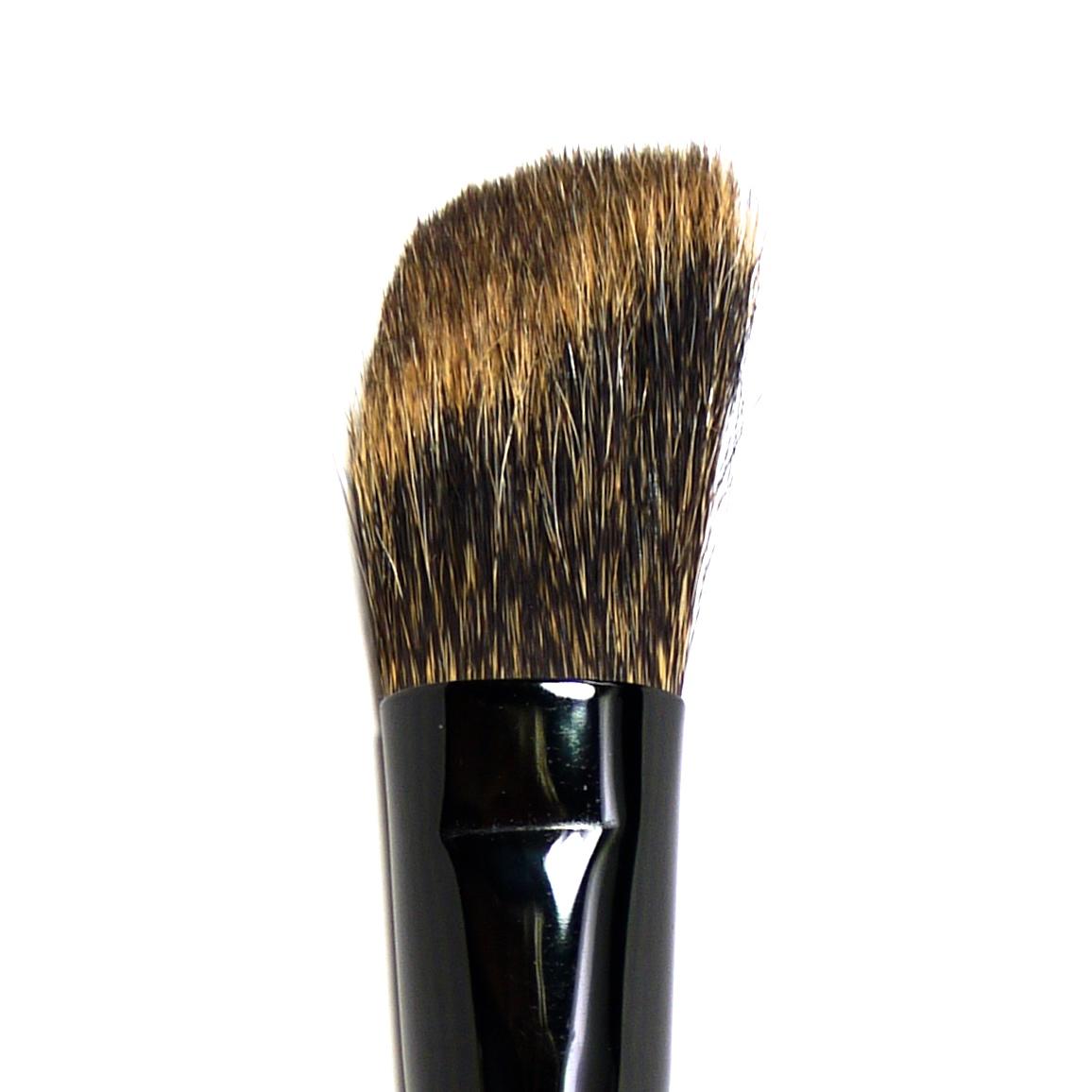 PUPA Angled Blush Brush  #1