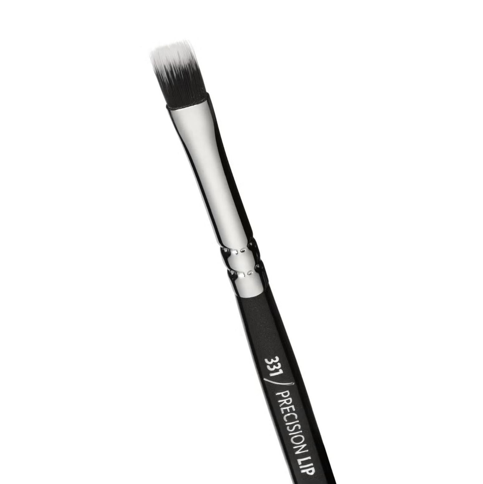 ZOEVA Precision Lip Brush 331 #1