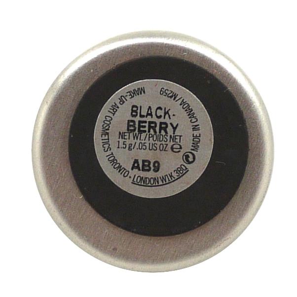 MAC Eyeshadow Refill Blackberry #1