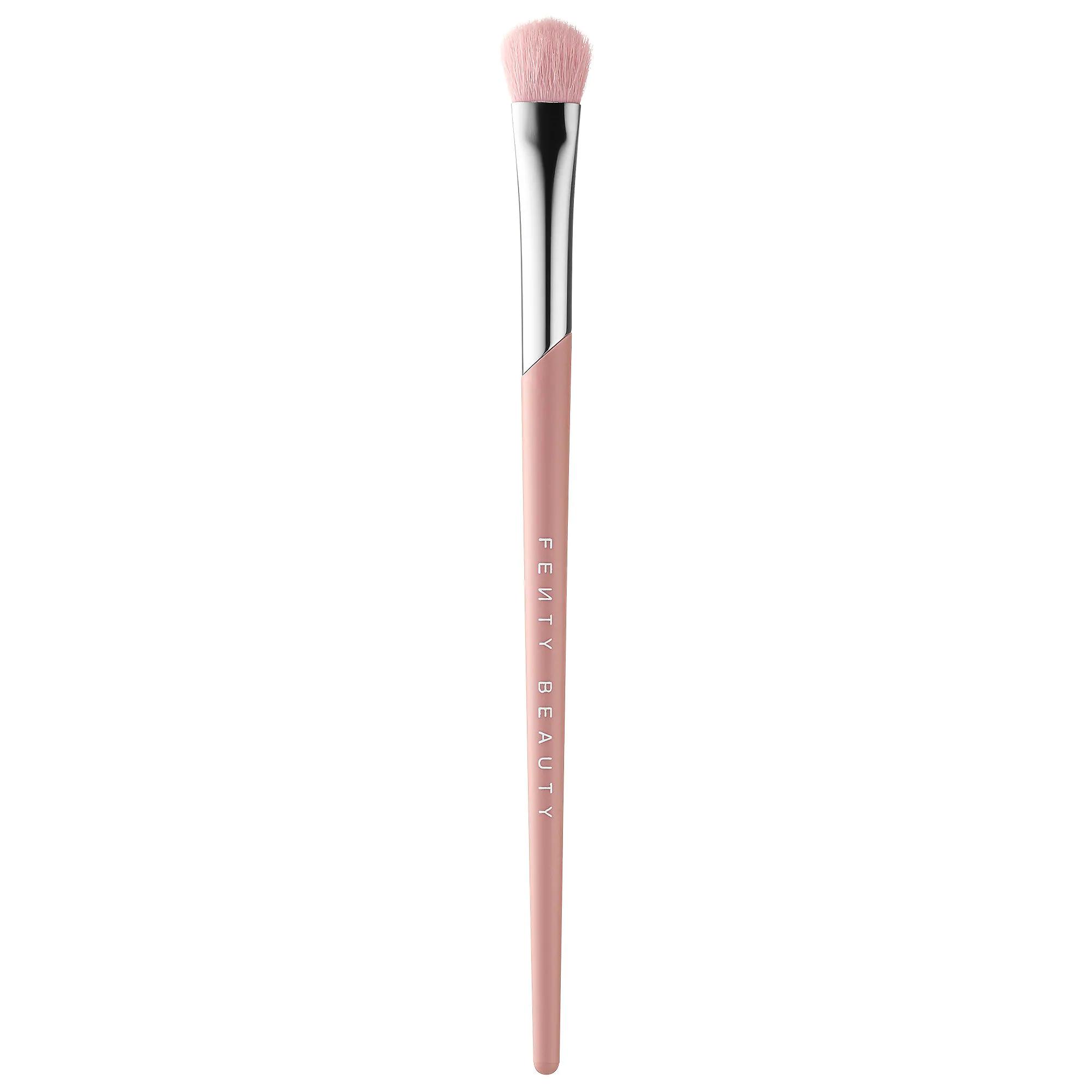 Fenty All-Over Eyeshadow Brush 200