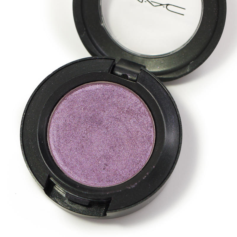MAC Eyeshadow Fashion Groupie #1