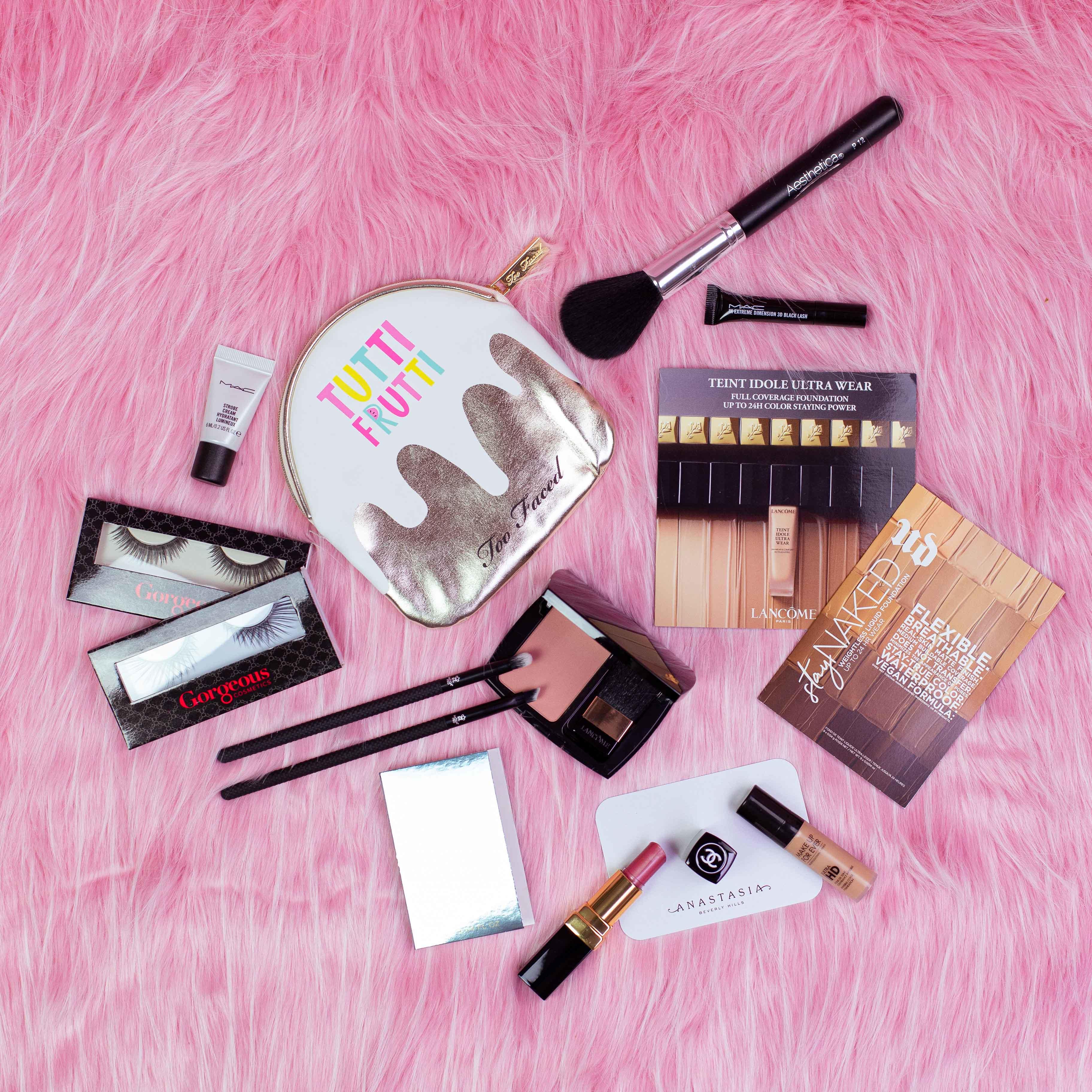 💖 Hottie Haul Too Faced White 64
