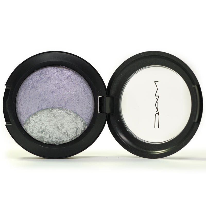 MAC Mineralize Eyeshadow Devil-May-Care #0