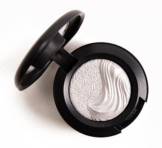 MAC Extra Dimension Eyeshadow Platinum Love (platinum)