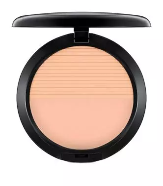 MAC Studio Waterweight Pressed Powder Medium Plus  - Best  deals on MAC Makeup cosmetics