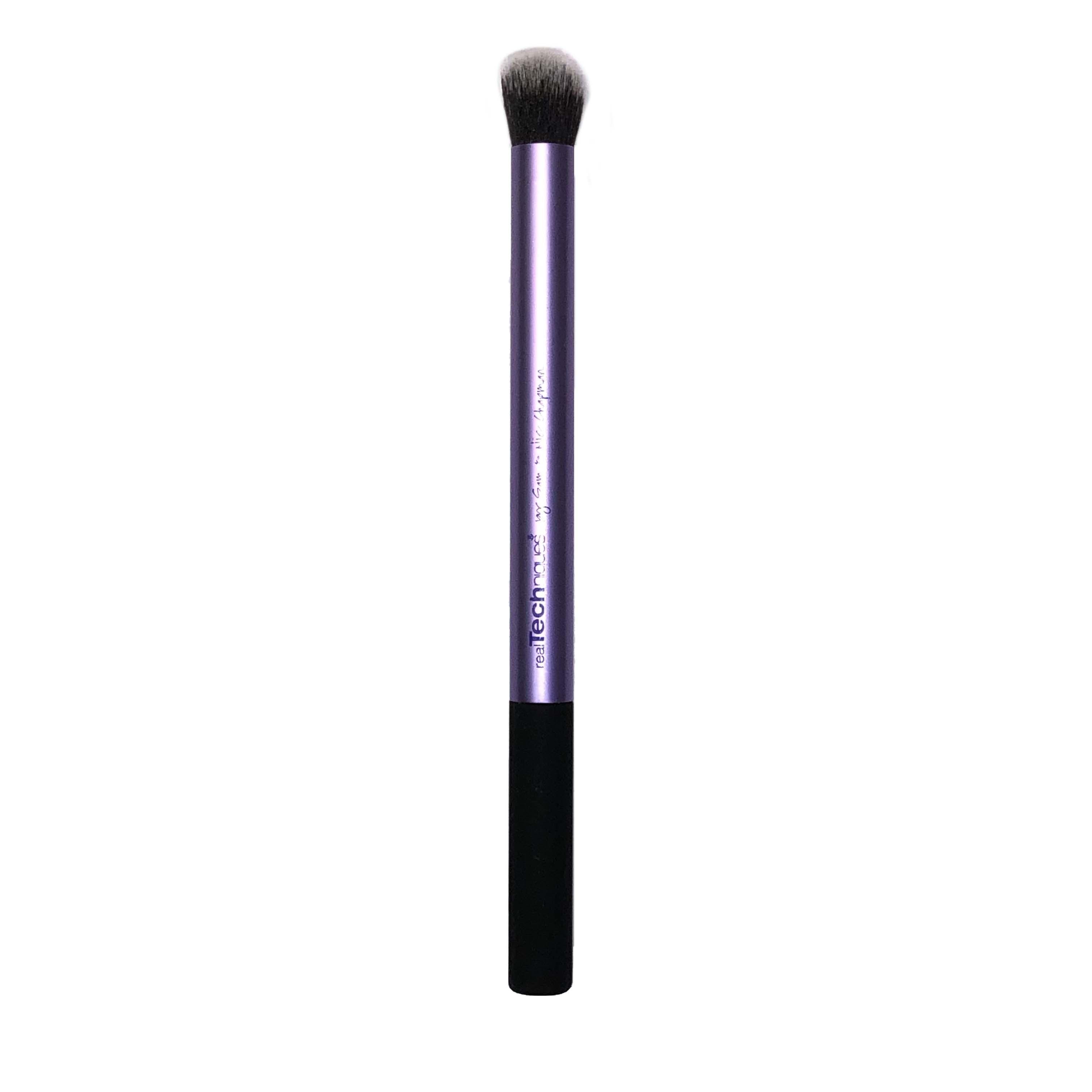 Real Techniques Deluxe Crease Brush