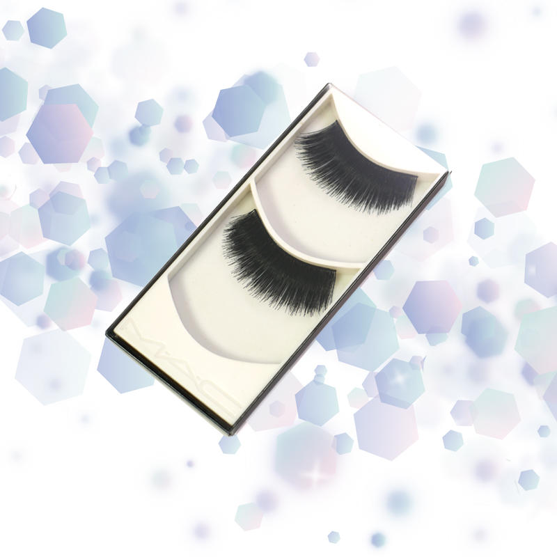 MAC False Lashes 5 LASH #1