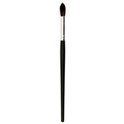 Crown Brush DLX Pointed Crease Brush C412