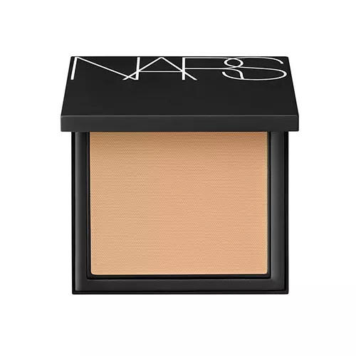 NARS All Day Luminous Powder Foundation Laponie Light 6