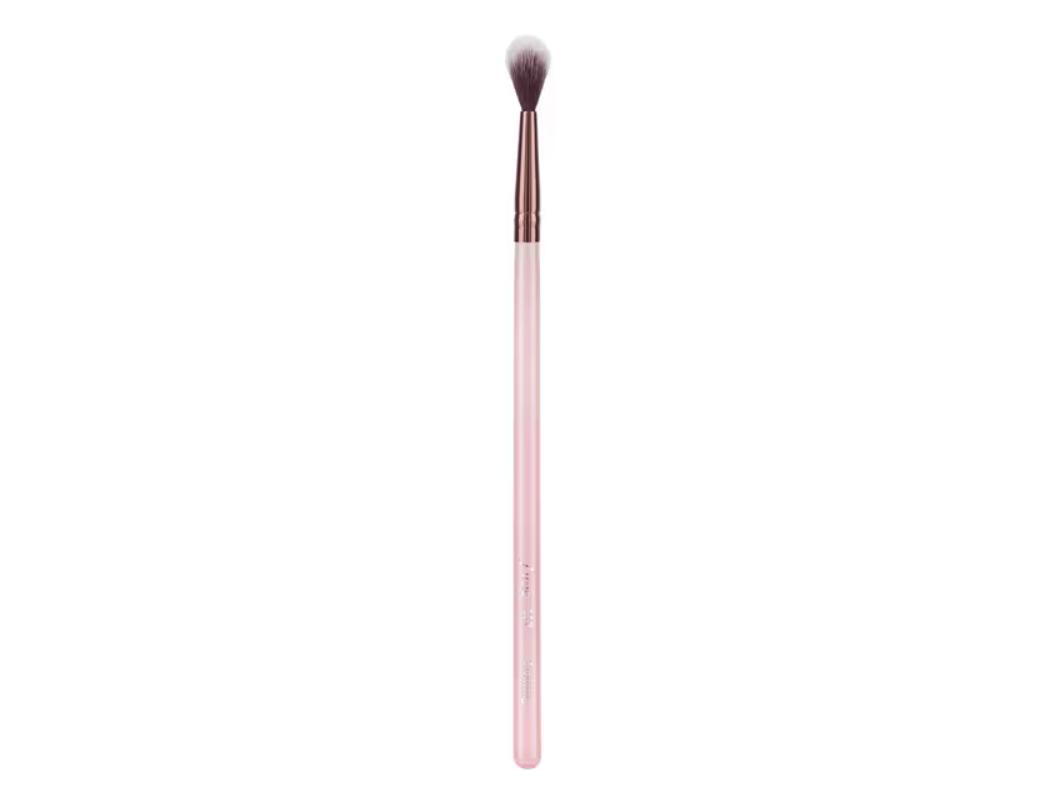 Luxie Blending Brush 237 #1