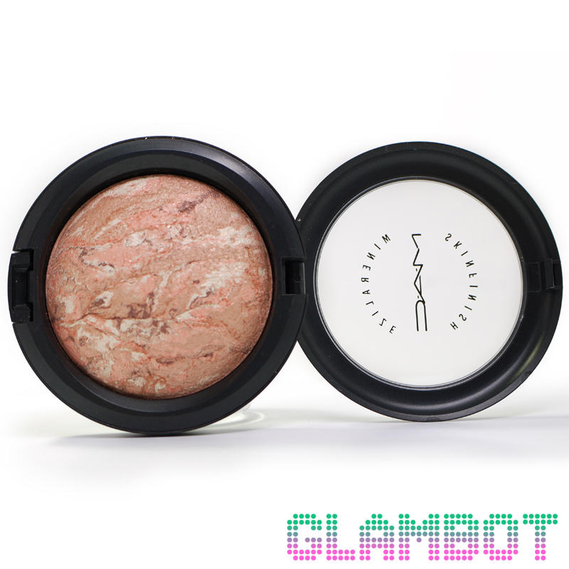 MAC Mineralize Skinfinish Gold Spill #0