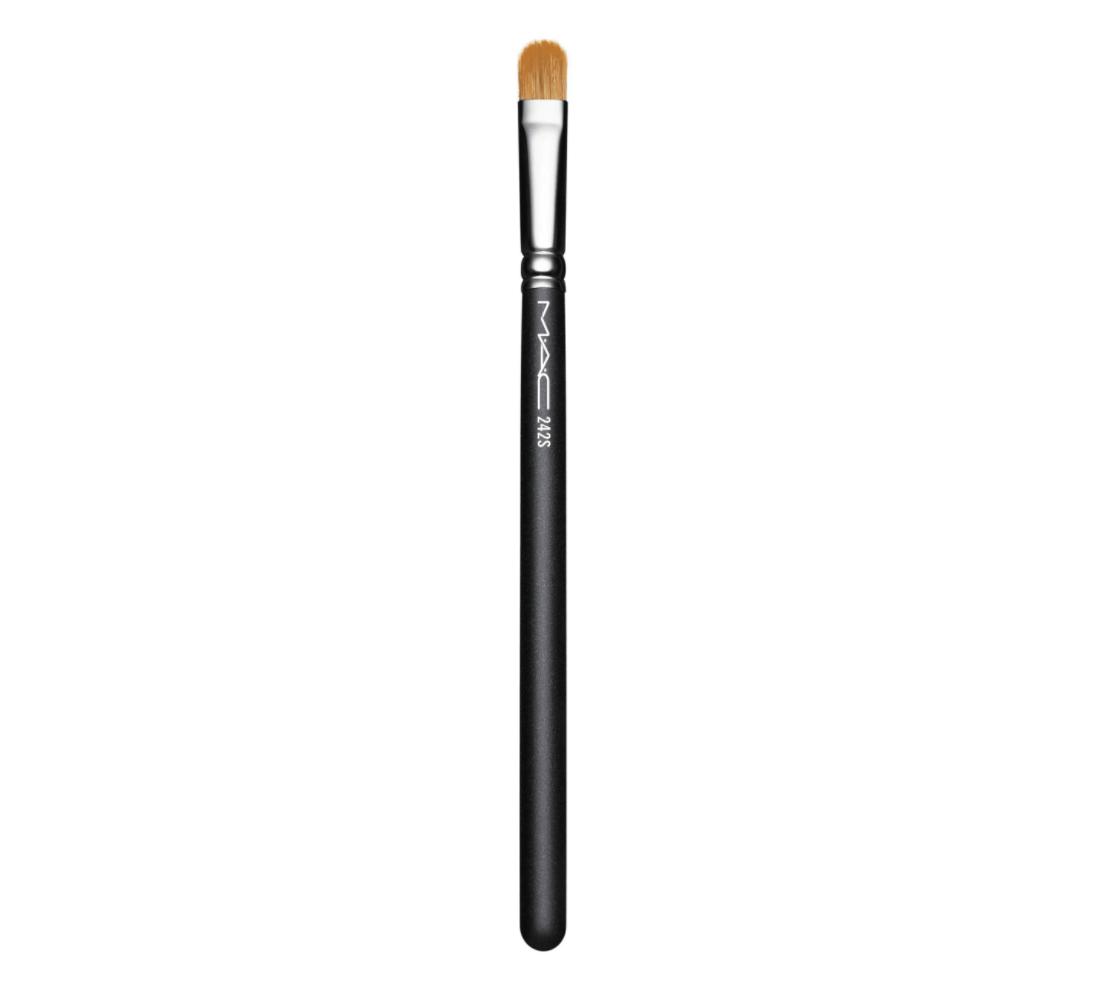 MAC Brush 242S