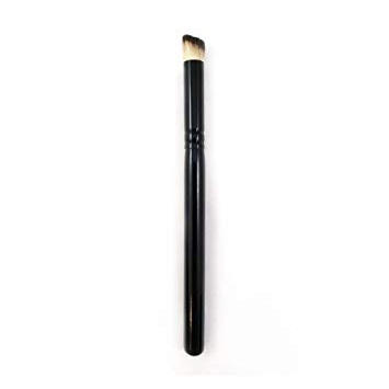 Morphe Badger Angle Blender Brush B36