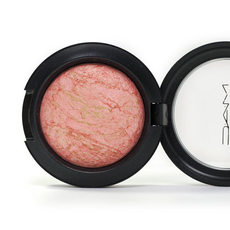 MAC Mineralize Blush Hand-Finish #1