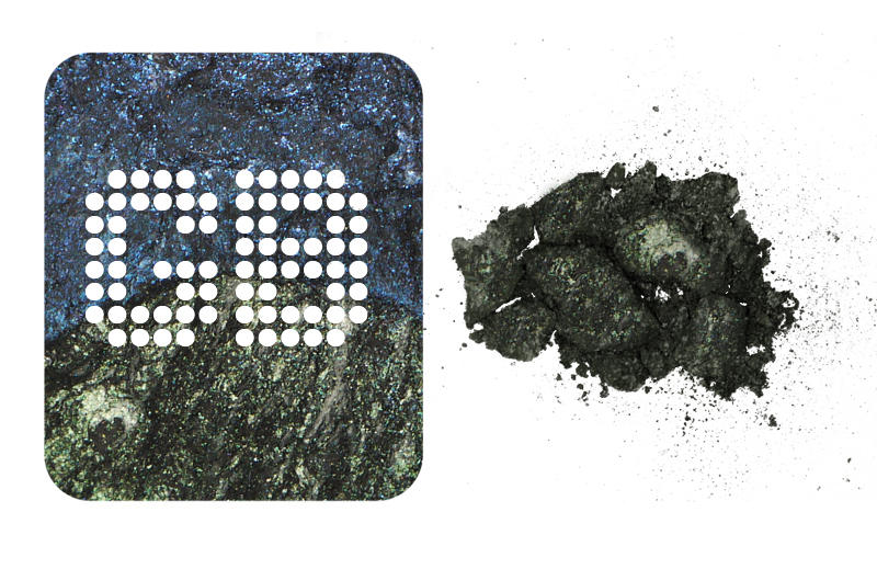 MAC Mineralize Eyeshadow She Who Dares Venomous Villains Collection #7