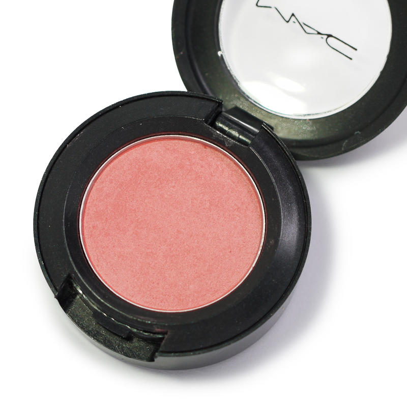MAC Eyeshadow Perky #1