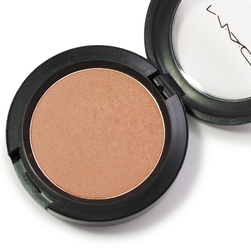 MAC Pro Longwear Eyeshadow One To Watch #1