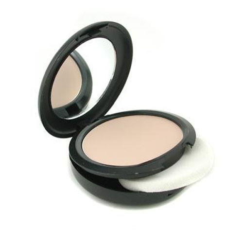 MAC Studio Fix Foundation NC20