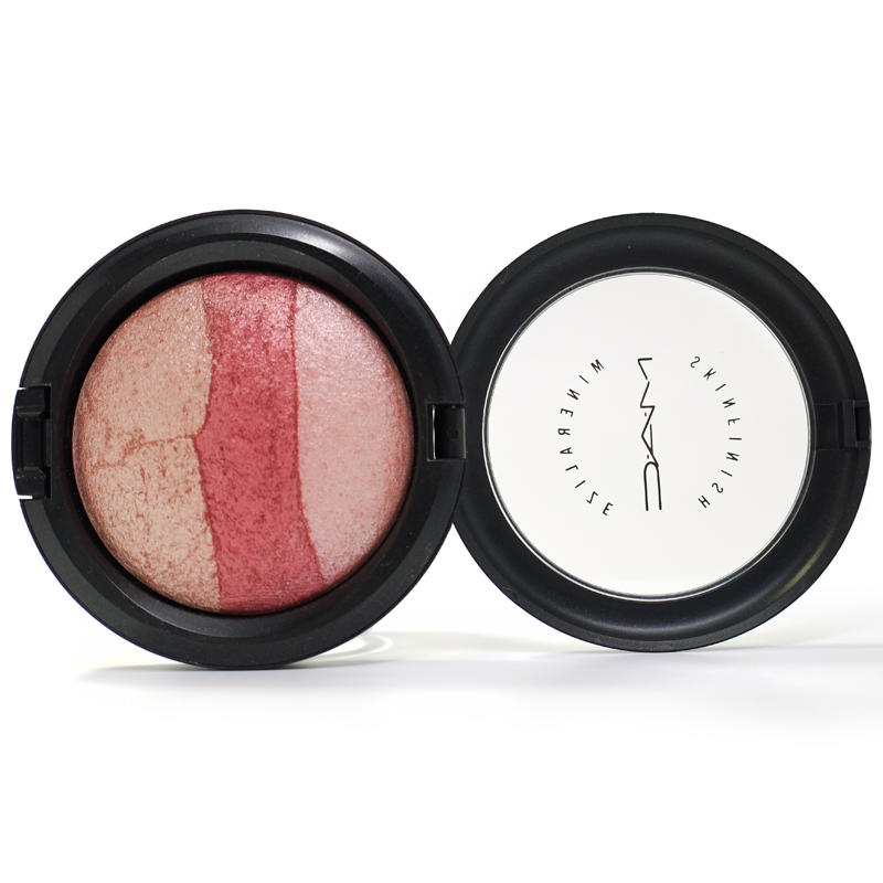 MAC Mineralize Skinfinish Smooth Merge #0