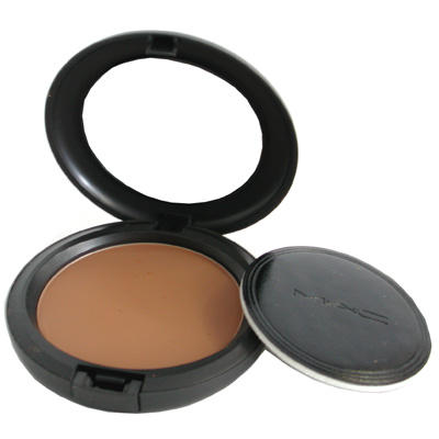 MAC Select Sheer Pressed Powder NW50