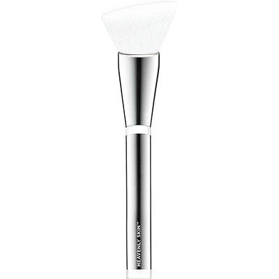 IT Cosmetics Heavenly Skin Skin-Smoothing Complexion Brush 704