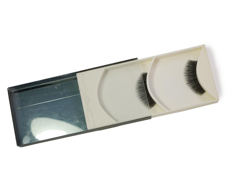 MAC False Lashes 1 LASH #2